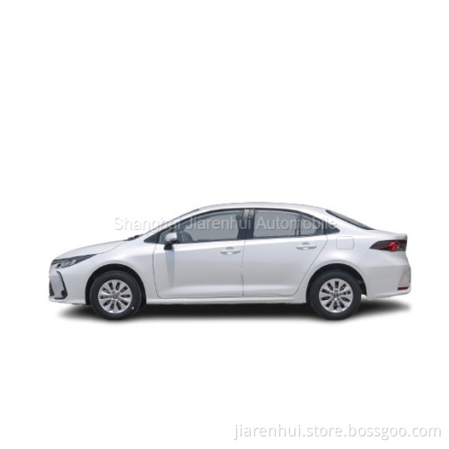 La Toyota Corolla più venduta Corolla 1.2t S-CVT Pioneer Plus Edition per adulti in magazzino